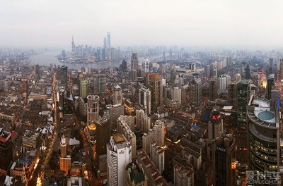 上海自貿(mào)區(qū)驅(qū)動(dòng)房地產(chǎn)市場(chǎng)躍升，三年內(nèi)均價(jià)突破四萬大關(guān)